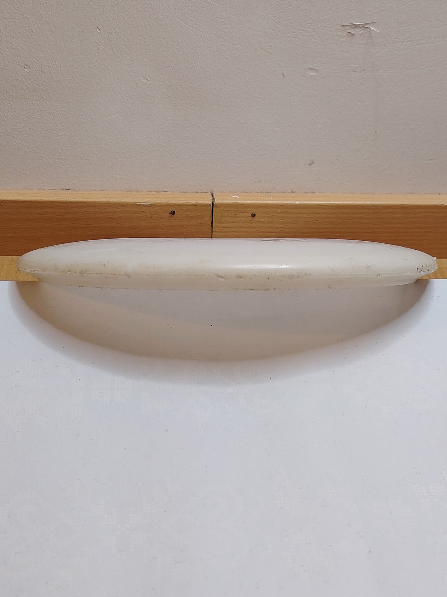 Discmania MD1 (D-Line) – Valkoinen ~180g