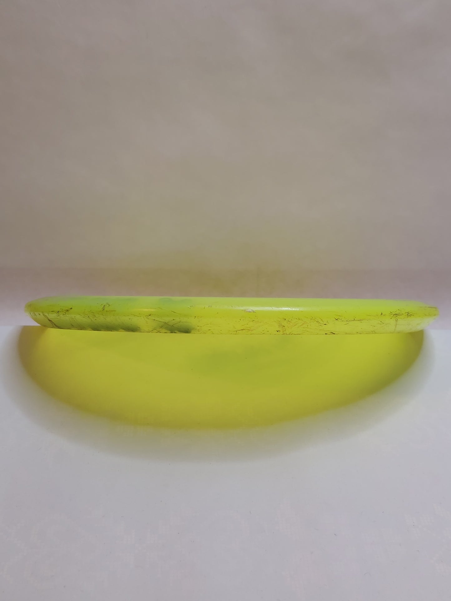 Innova Mako3 (Champion) – Keltainen 166g