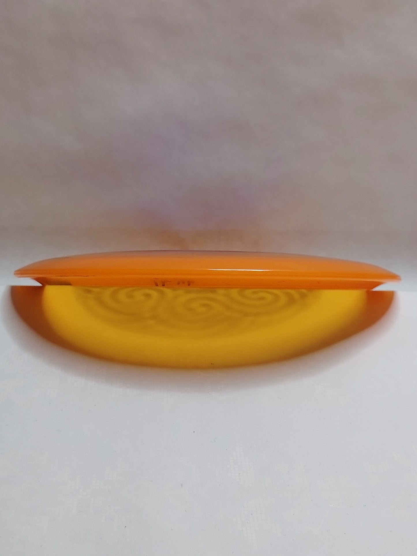 Discmania Active Premium Genius – Oranssi, n. 173 g, Kunto: B+