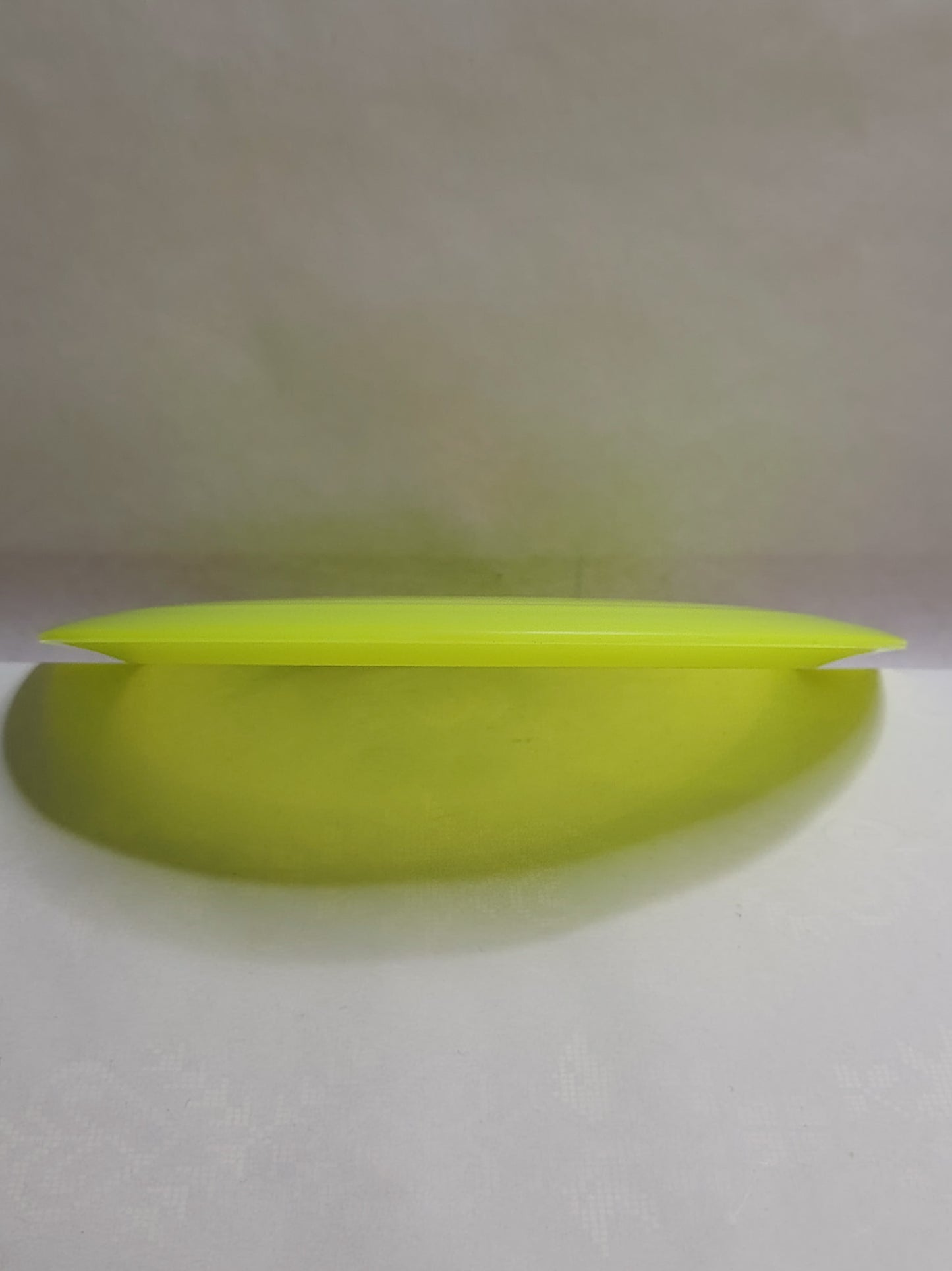 Westside Discs VIP Air World (Maailma) – Keltainen, noin 173 g, Kunto: A-