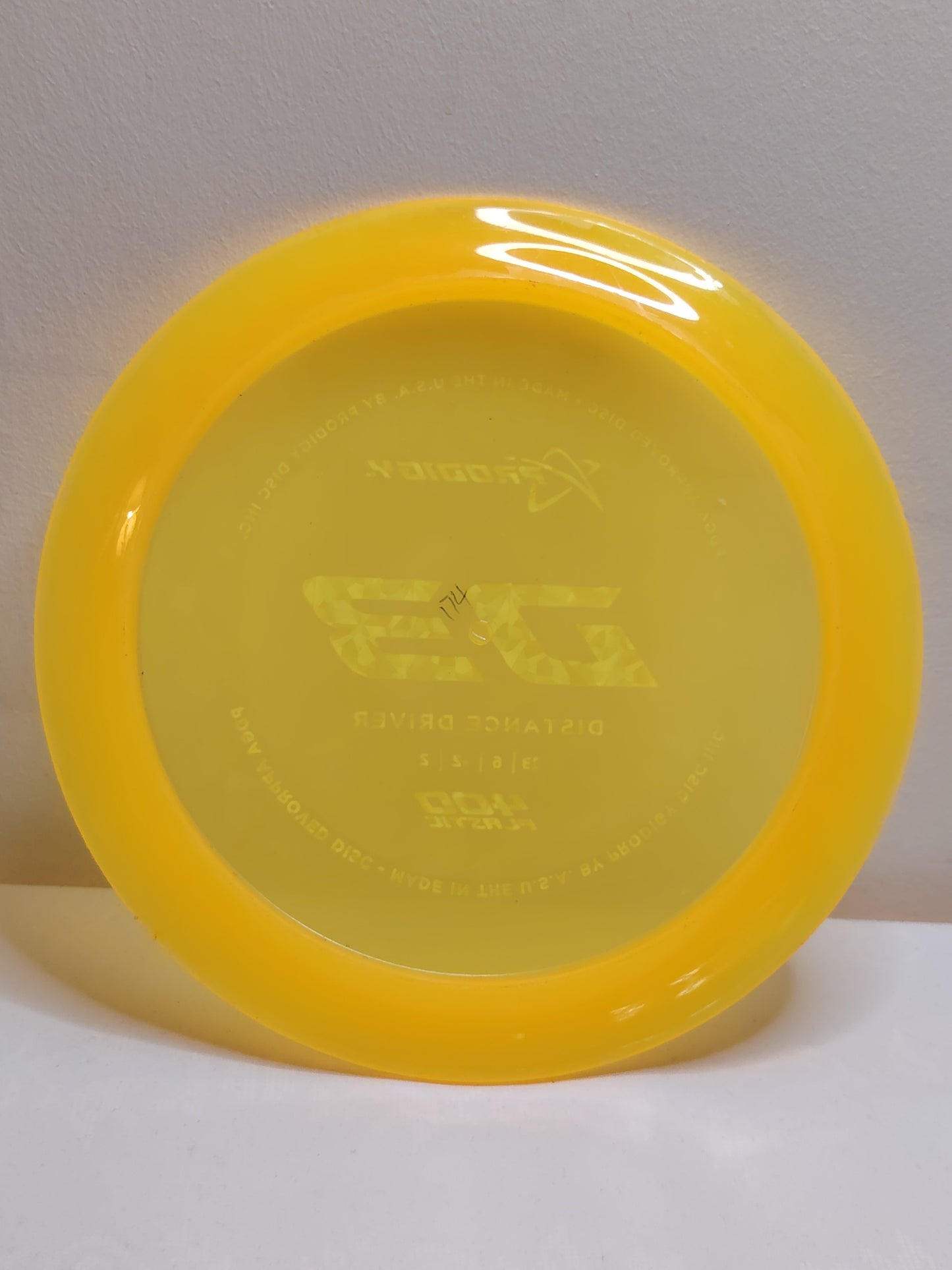 Prodigy D3 (400 Plastic) – Keltainen 174g