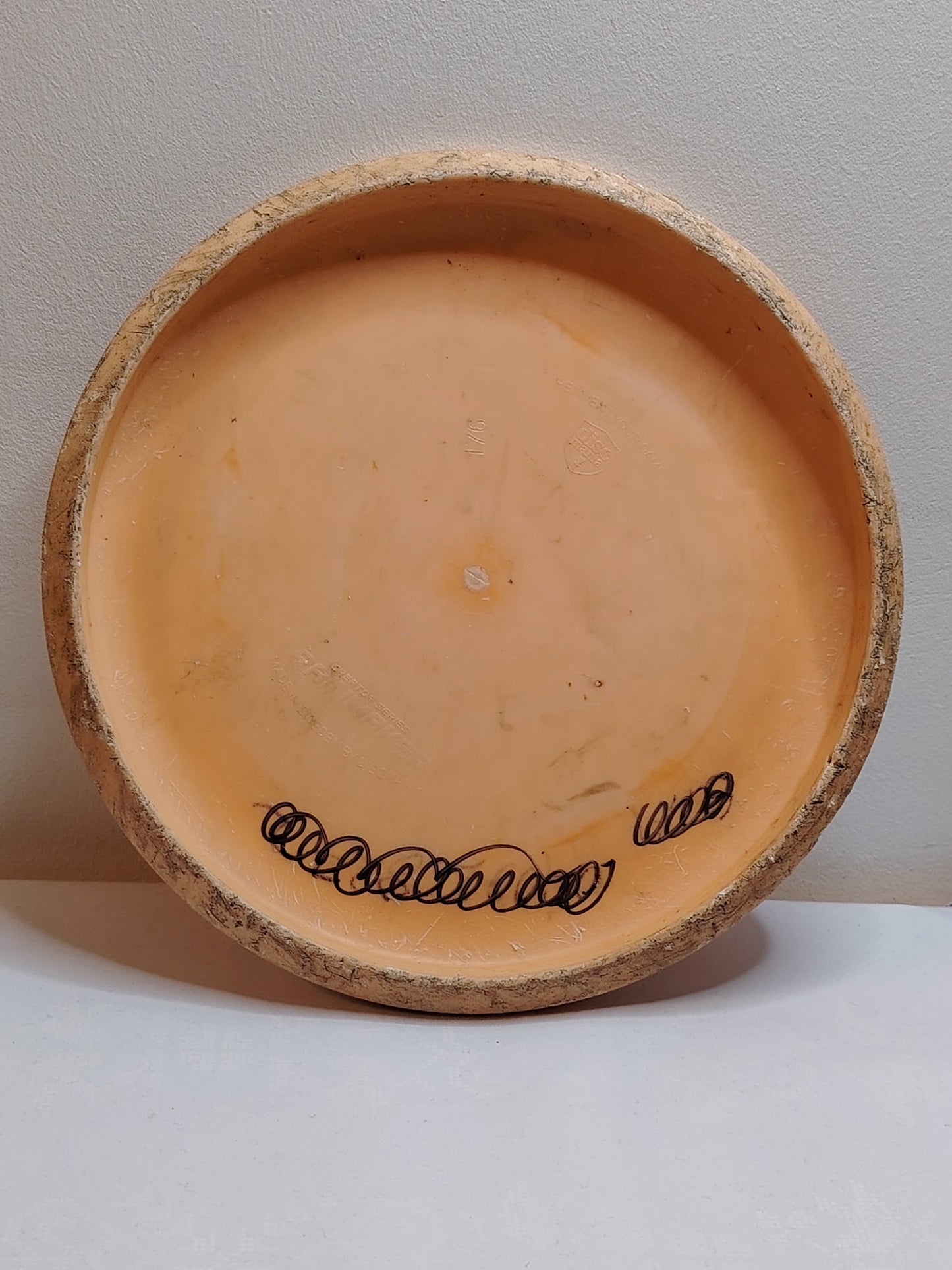 Discmania Rainmaker – Eagle McMahon Color Glow D-Line Flex 1 (Oranssi, Kunto C+)