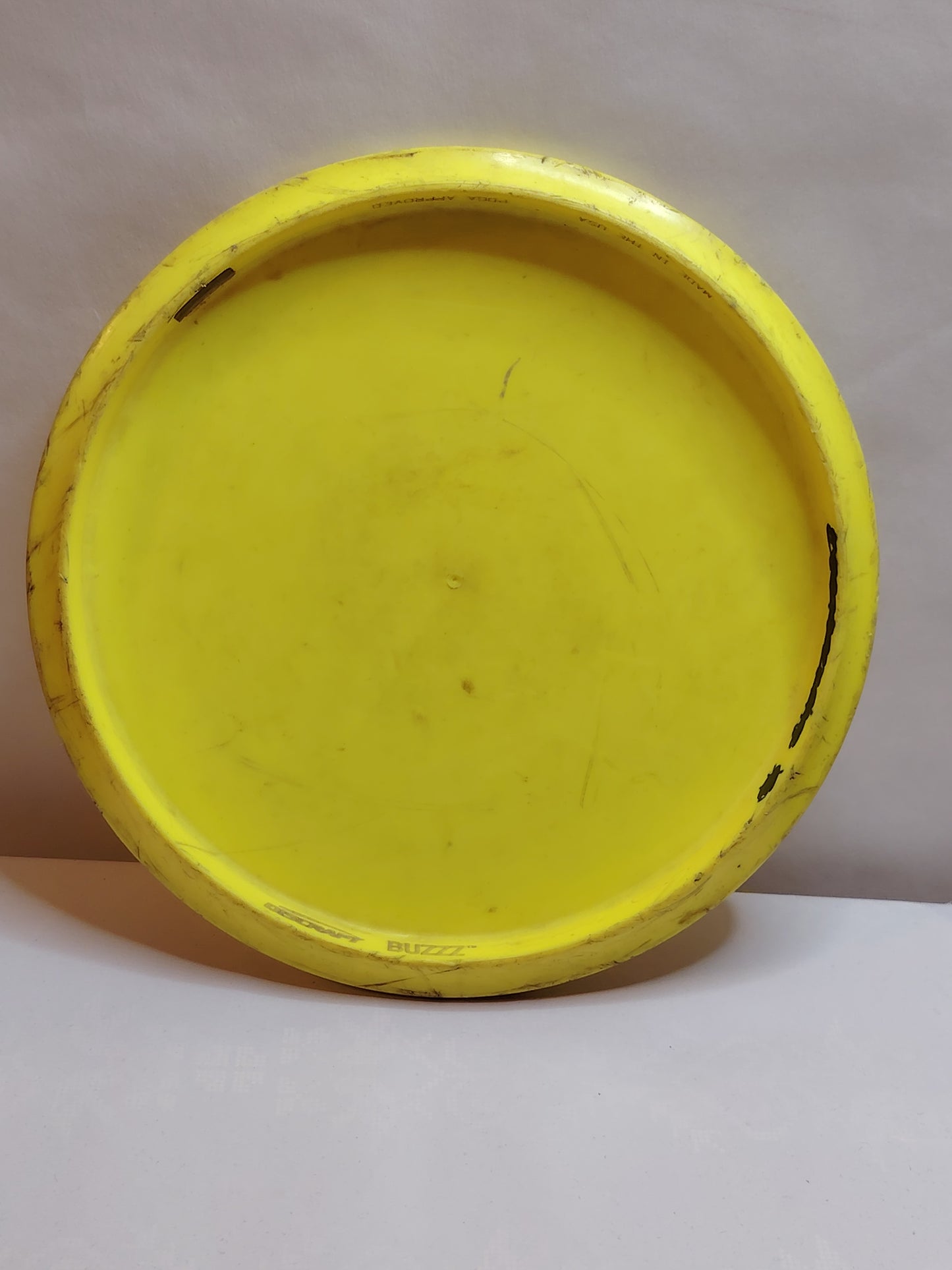 Discraft Buzzz (FLX ESP – Old Run) Keltainen ~177 g