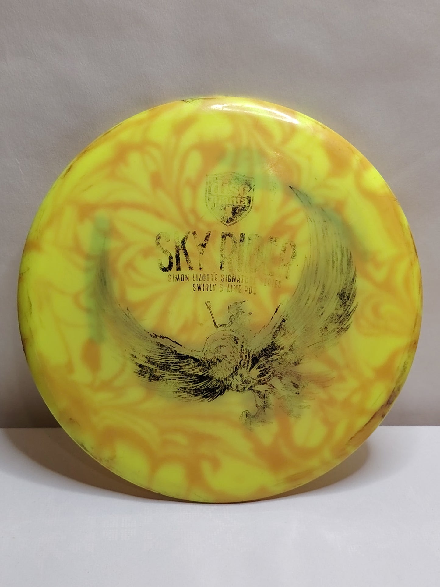 Discmania PD2 – Swirly S-Line Sky Rider, Simon Lizotte Signature, Keltainen, n. 173 g, Kunto: C+