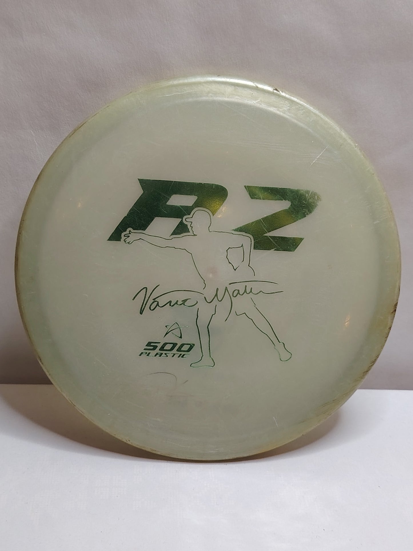 Prodigy Disc A2 – Väinö Mäkelä Signature Series, 500 Plastic, Harmaa, n. 173 g, Kunto: B