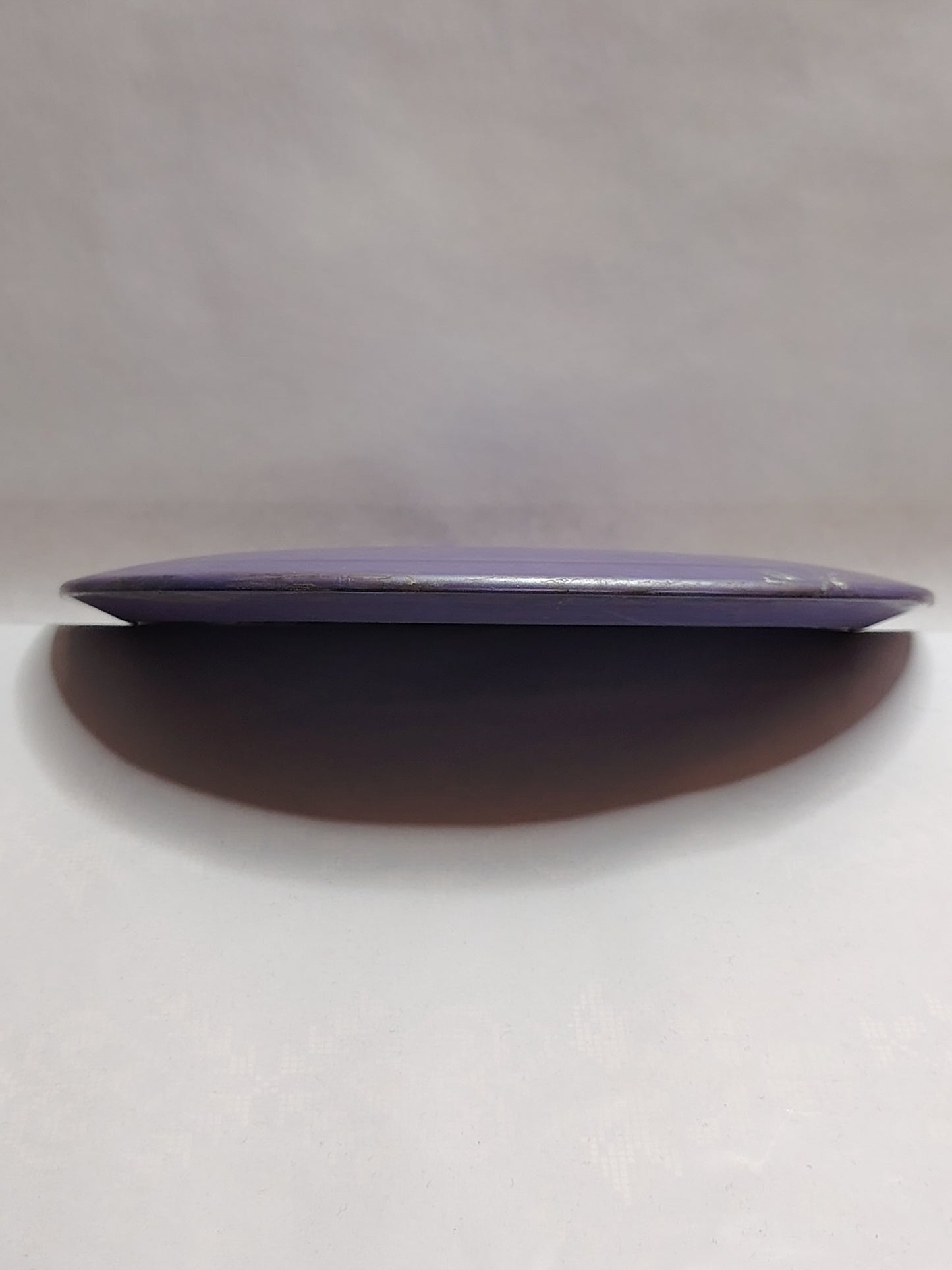 Discraft Titanium Undertaker – Paul McBeth Signature, Harmaa / Liila, n. 173 g, Kunto: A-