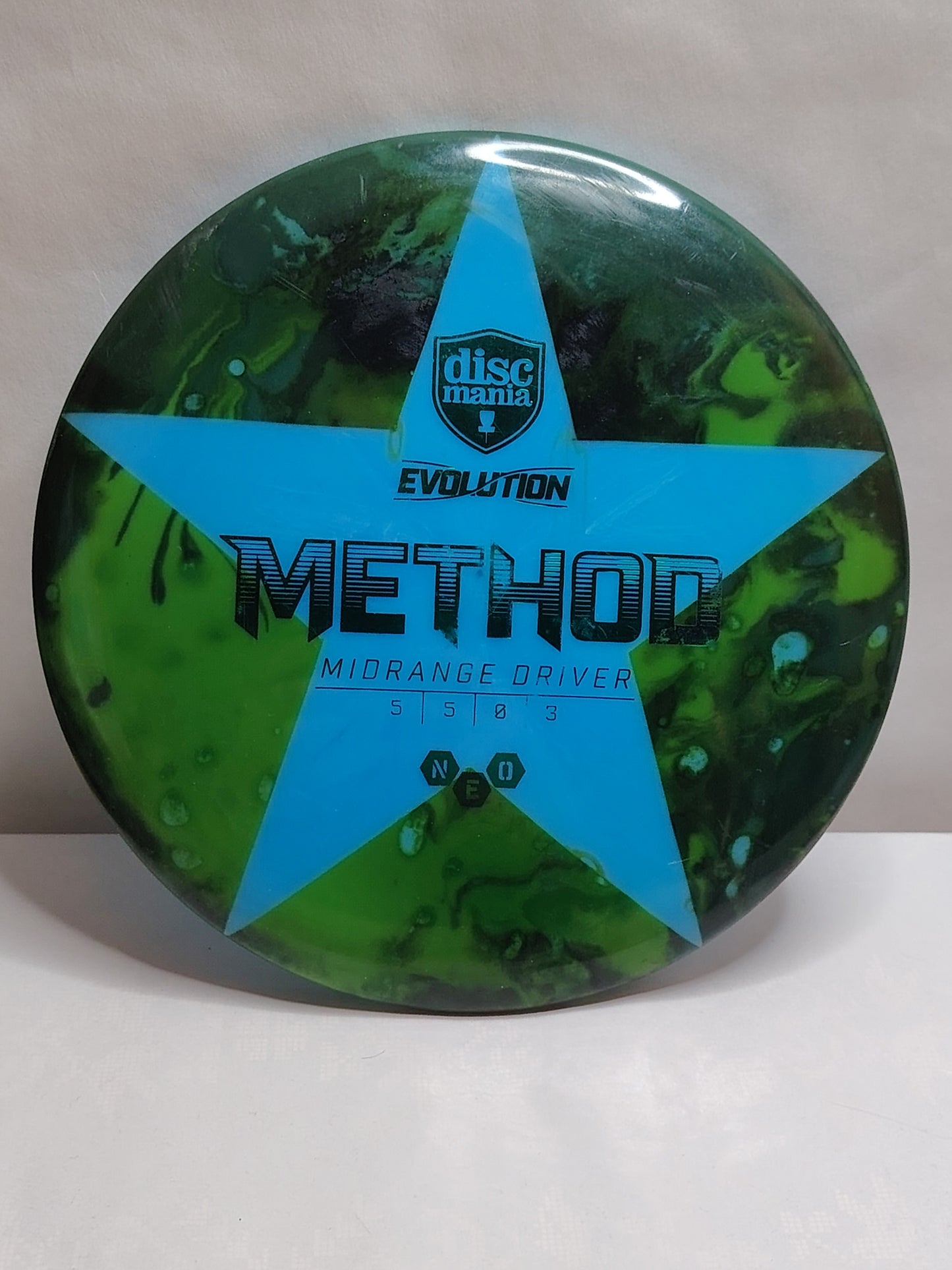 Discmania Evolution Neo Method – Dyed, 174 g, Kunto: A