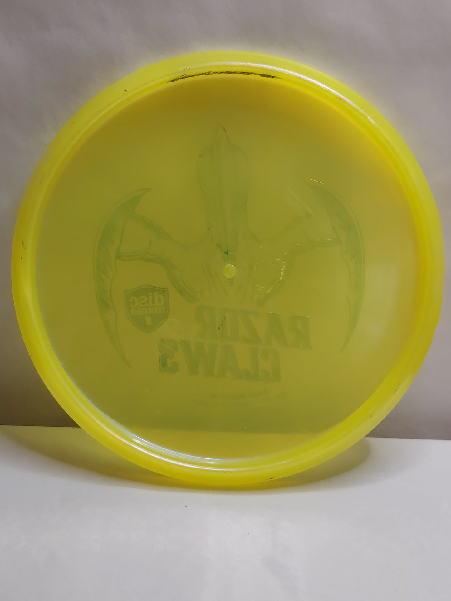 Discmania Razor Claw 3 – Eagle McMahon Signature, Keltainen, 173 g, Kunto: A-