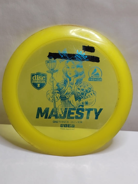 Discmania Active Premium Majesty – Keltainen, n. 173 g, Kunto: B
