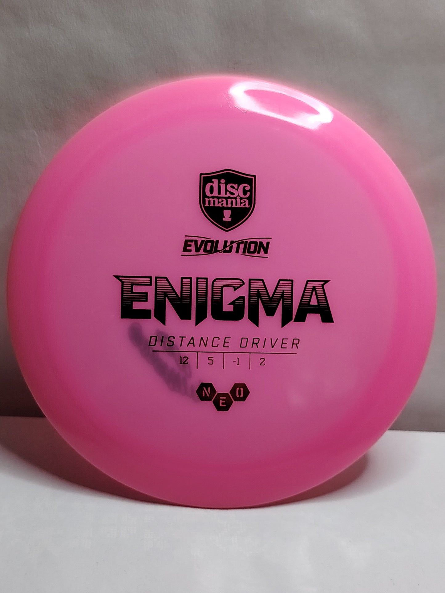 Discmania Neo Enigma – Pinkki, 174 g, Kunto: A