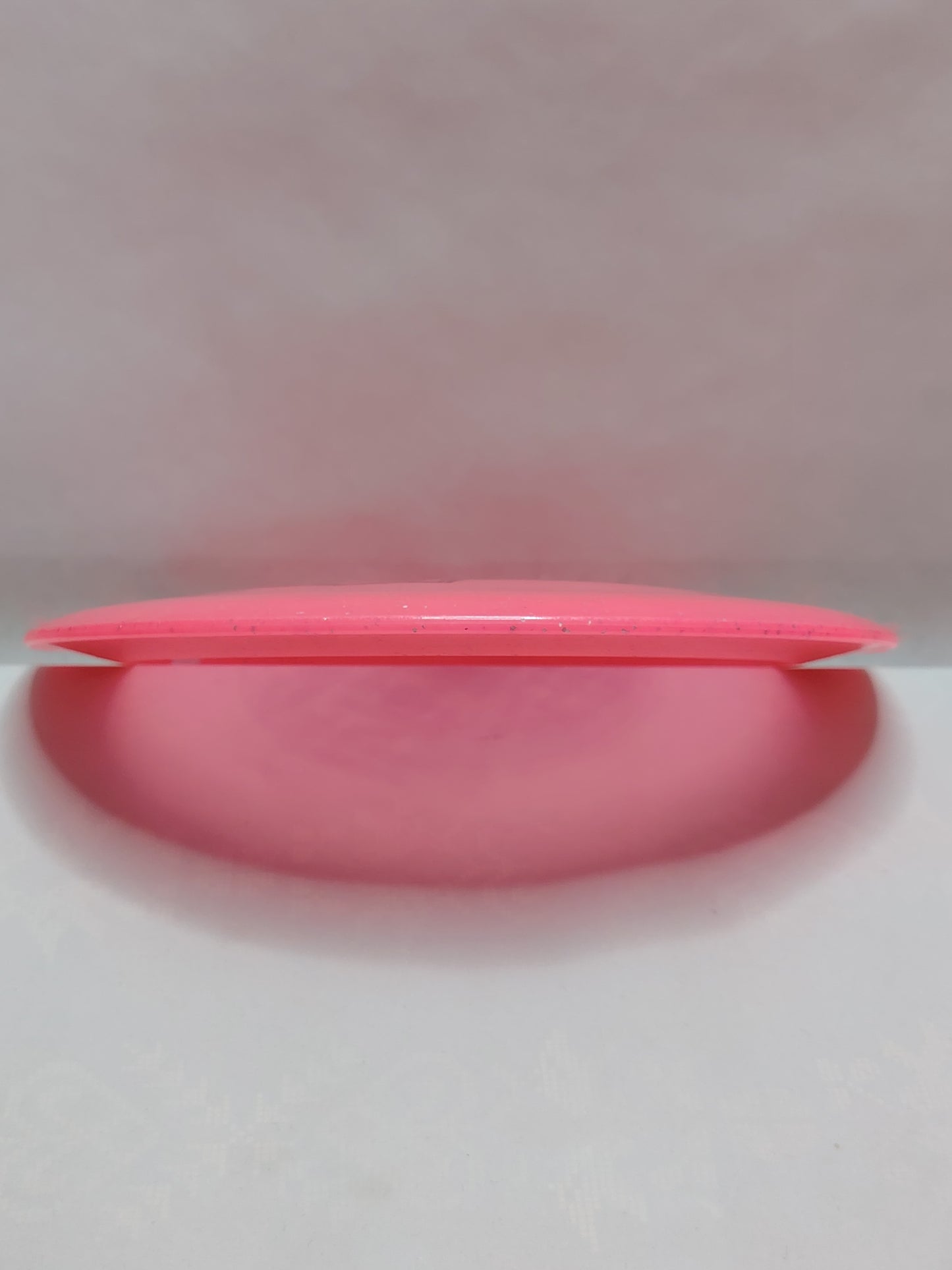 Innova Champion Metal Flake Racer – Pinkki, 173–175 g, Kunto: Käyttämätön