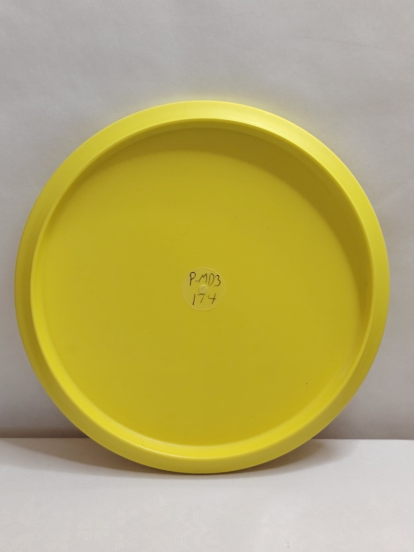 Discmania (Innova Made) P-Line MD3 – Keltainen, 174 g, Käyttämätön