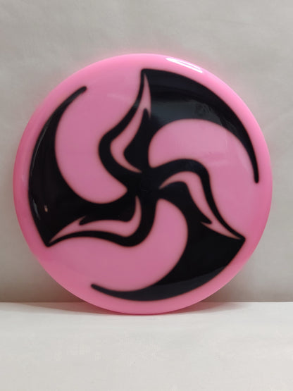Discmania Neo Method – Huck Dyed – Pinkki, 174 g, Käyttämätön