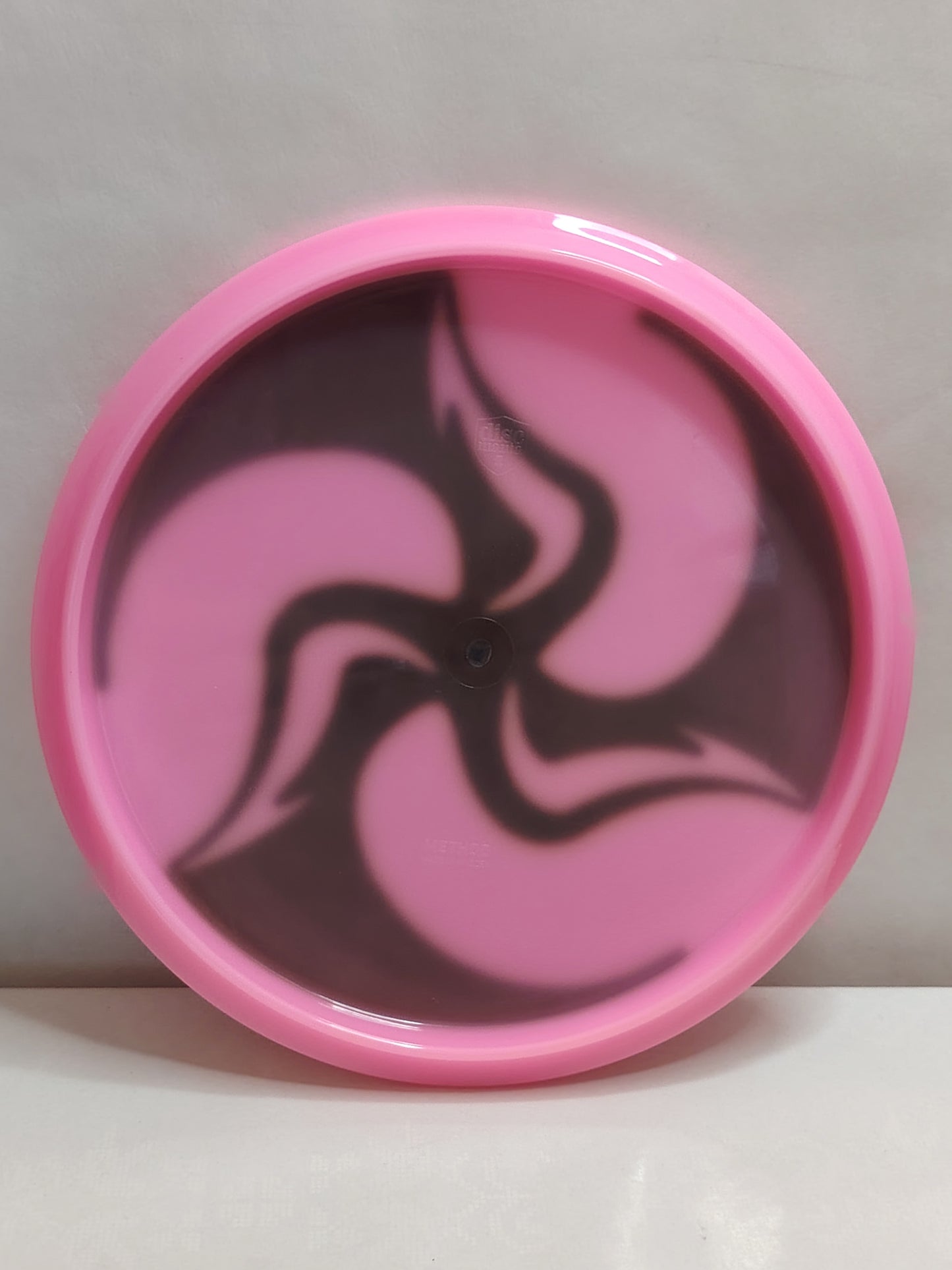 Discmania Neo Method – Huck Dyed – Pinkki, 174 g, Käyttämätön
