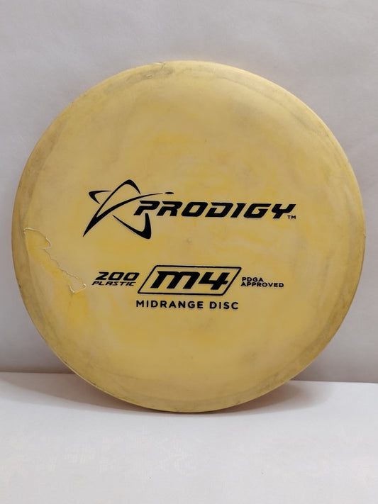 Prodigy M4 – 200 Plastic – Keltainen, 179 g, Kunto: B