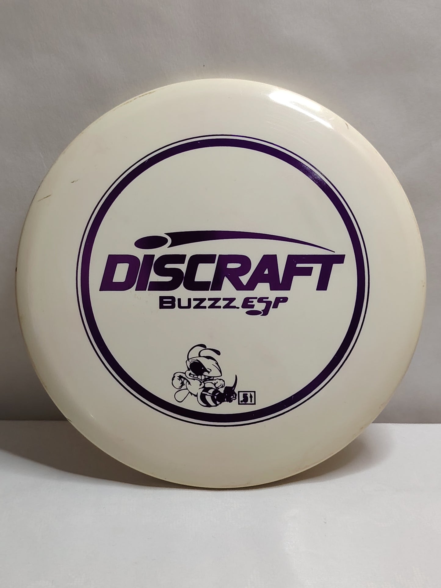 Discraft ESP Buzzz – Valkoinen, noin 177 g, Kunto: B+