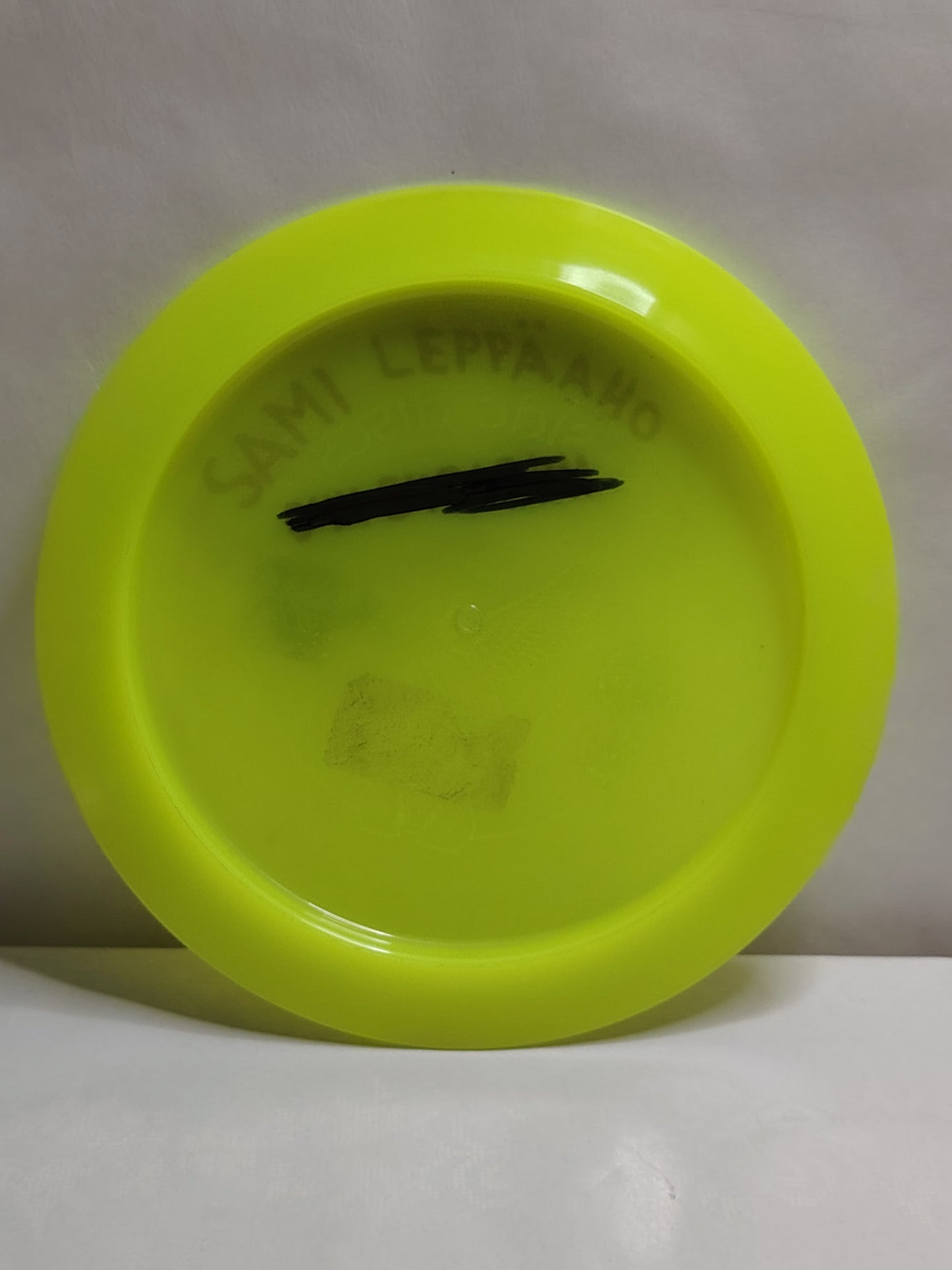 Westside Discs VIP Air World (Maailma) – Keltainen, noin 173 g, Kunto: A-