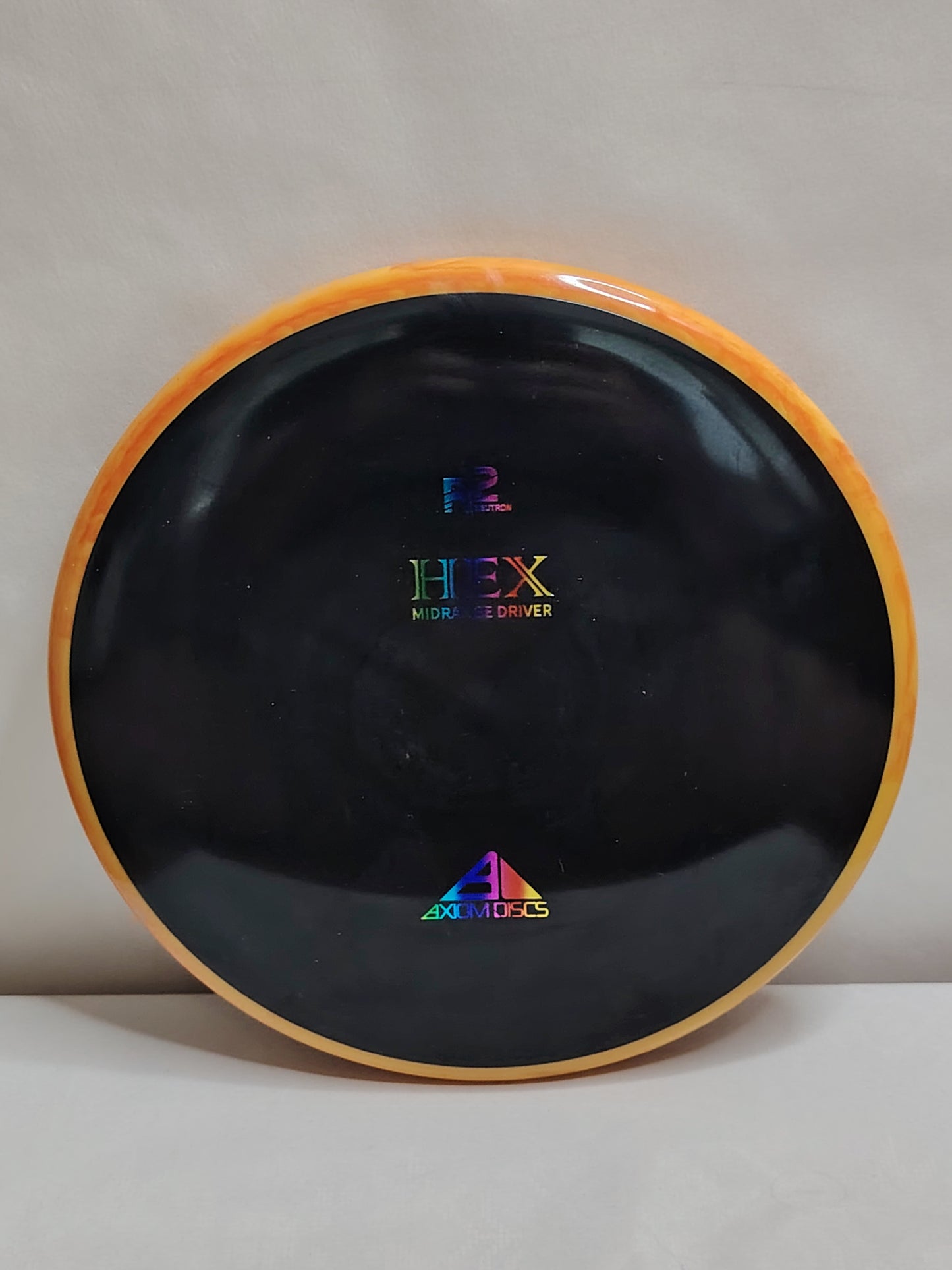 Axiom Discs Neutron R2 Hex – Musta, 174 g, Kunto: A