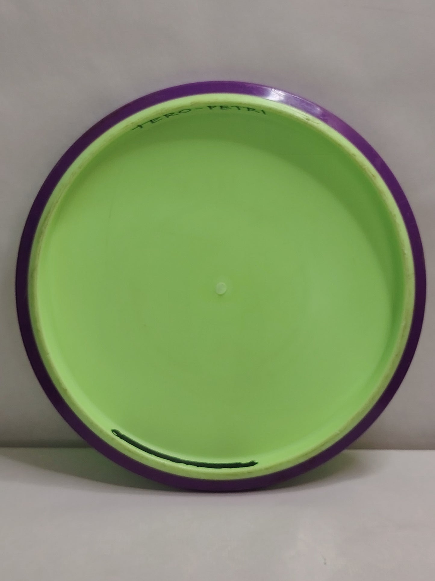 Axiom Discs Fission Hex – Vihreä/Liila, 160 g, Kunto: B+