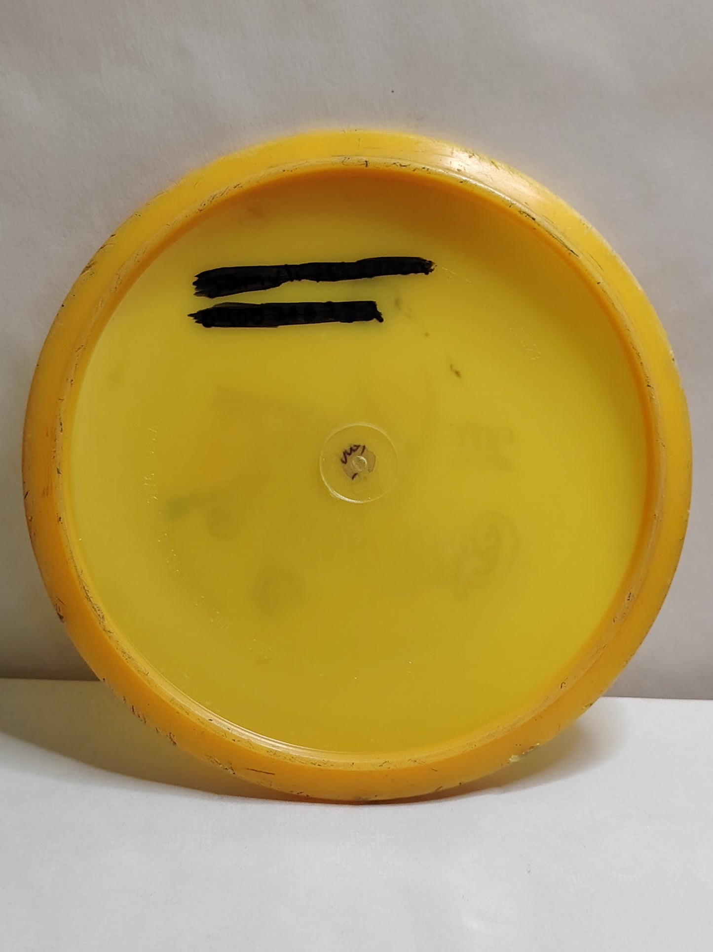 Discmania S-Line Gremlin GM – Keltainen, noin 173 g, Kunto: B