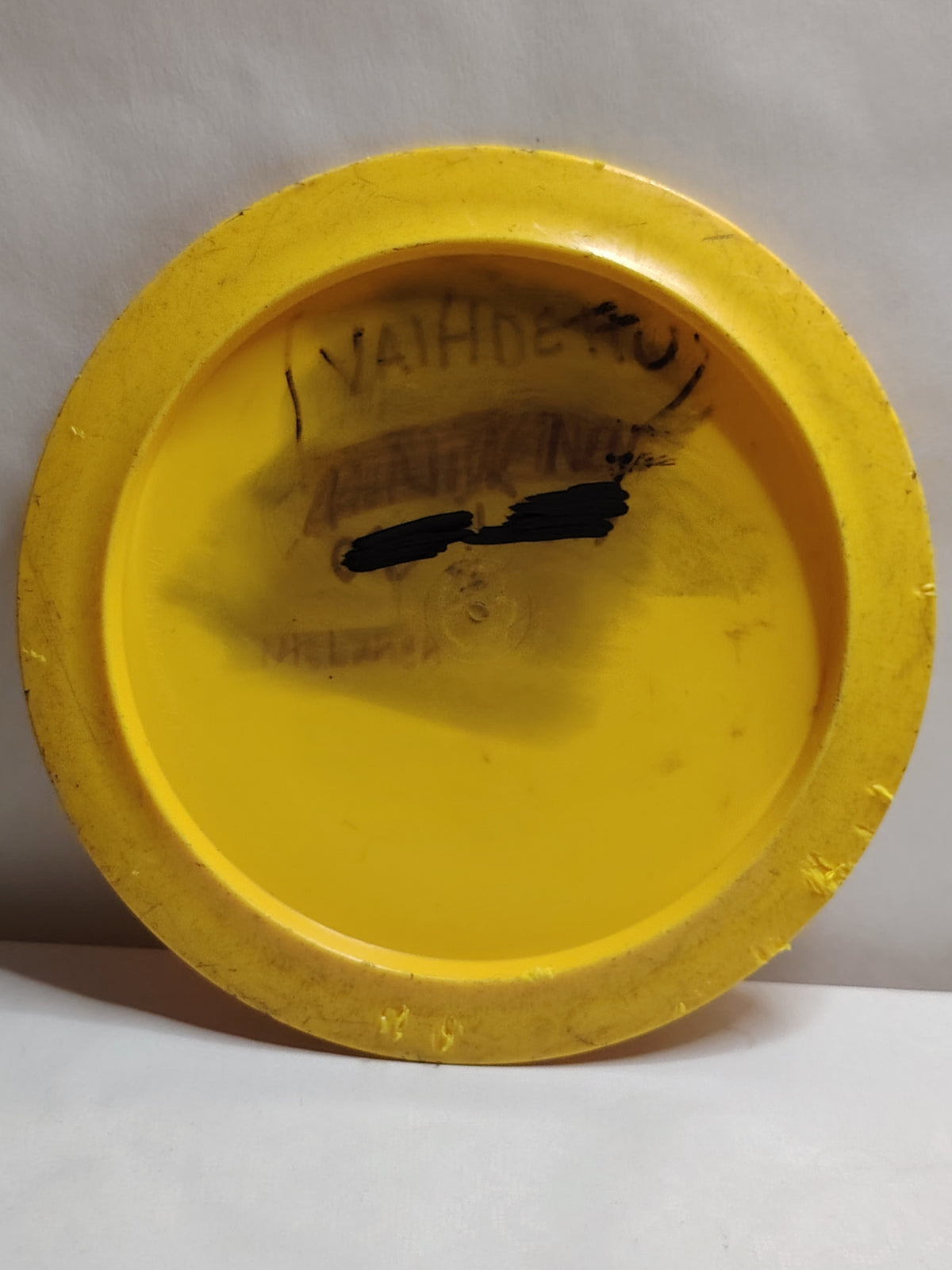 Innova Star Tern – keltainen, noin 170 g, Kunto: B-